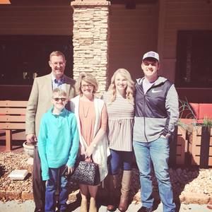 Meet your Posher, Kimberly